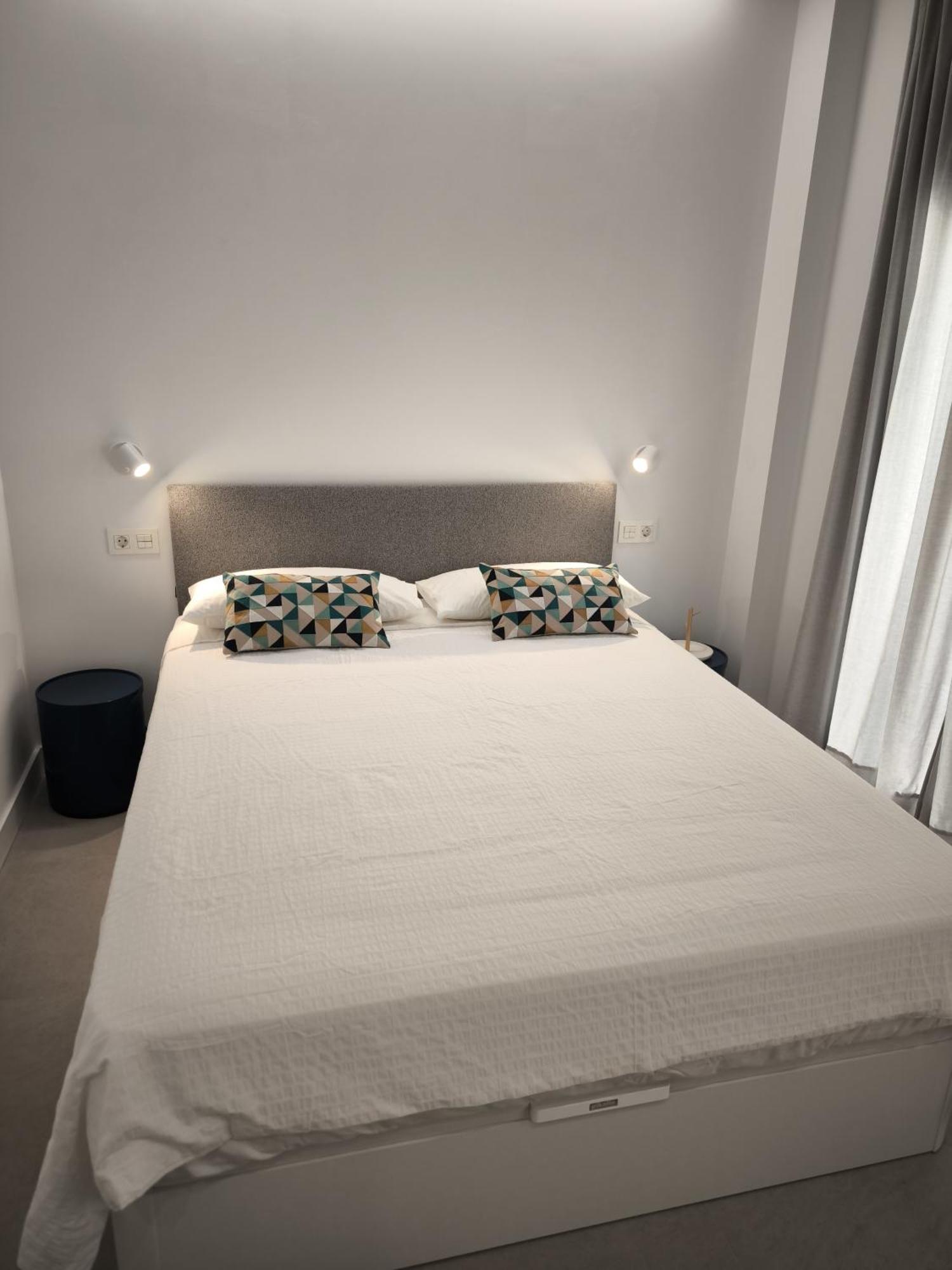 Capuchinos 31 Aparthotel Málaga Exteriör bild