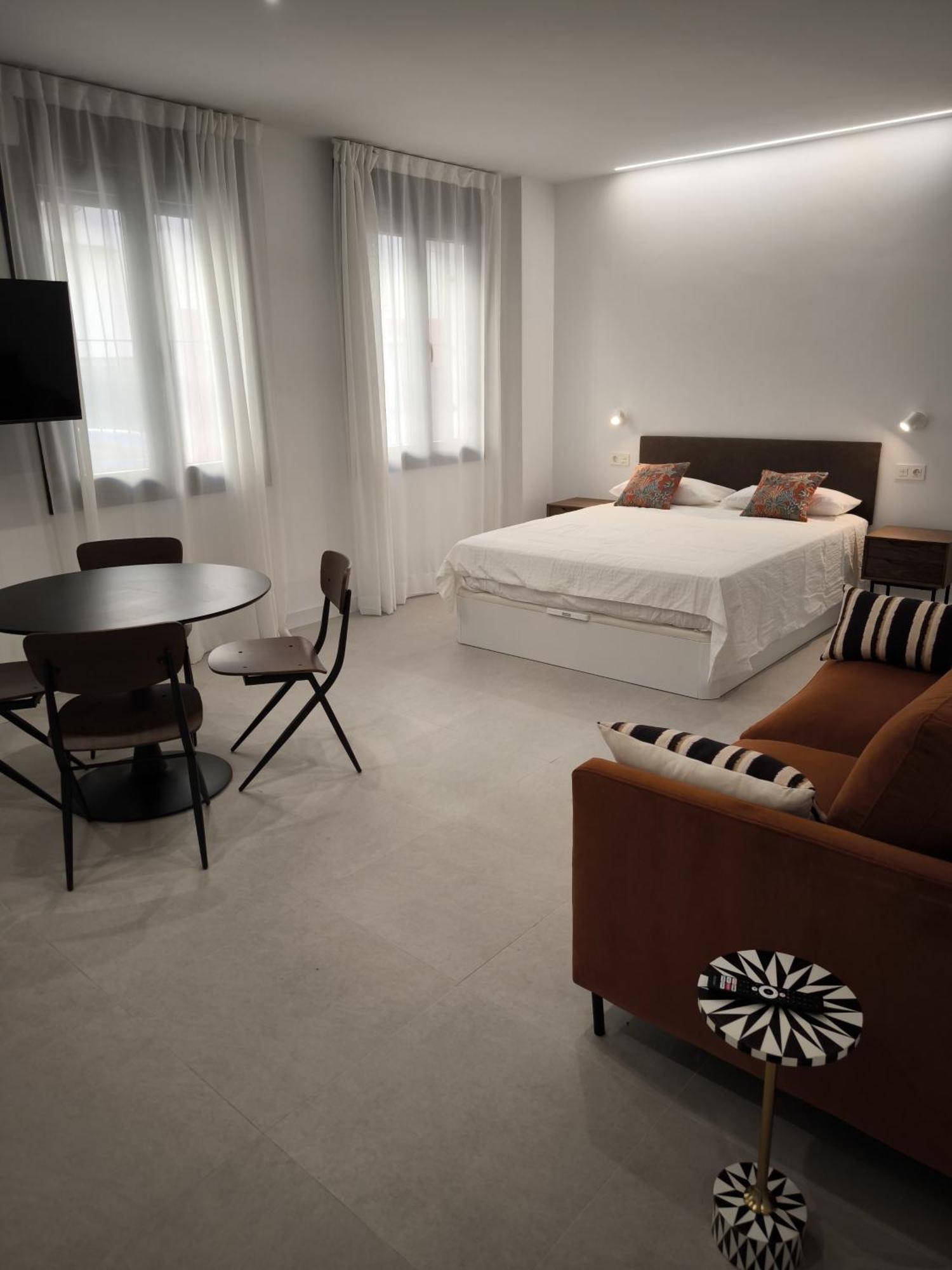 Capuchinos 31 Aparthotel Málaga Exteriör bild